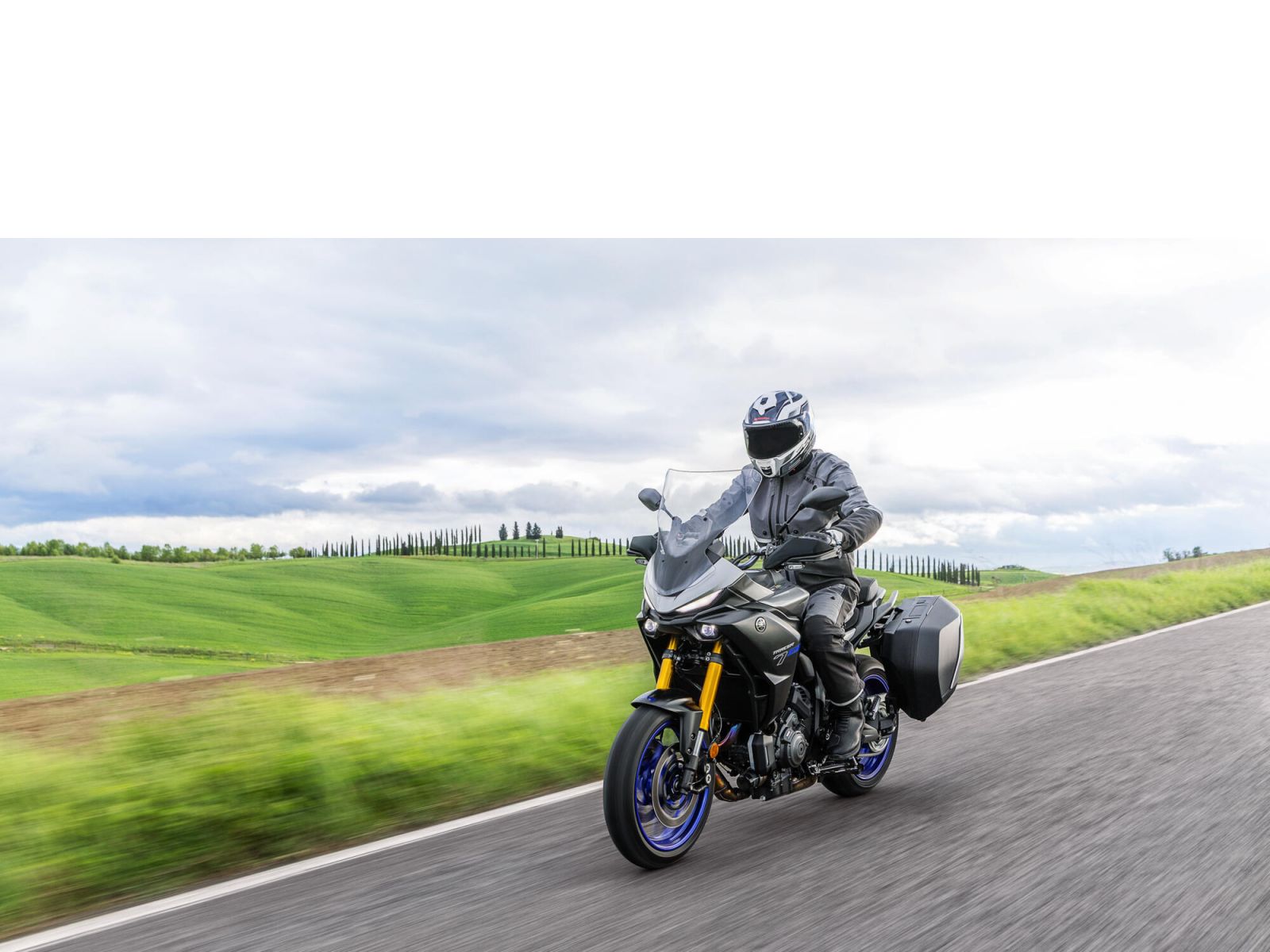 Мотоцикл YAMAHA TRACER 7 GT (Icon Performance) 2026